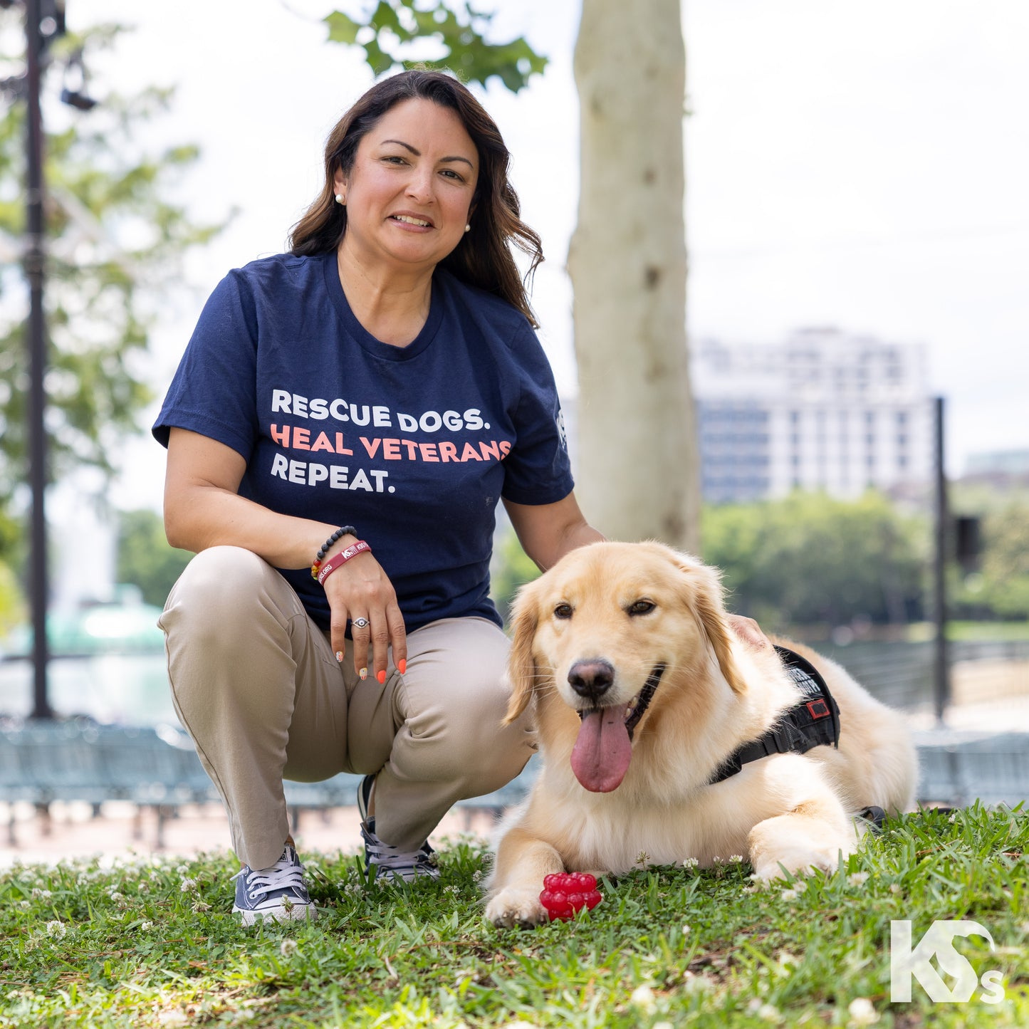 Rescue Dogs. Heal Veterans. Repeat. T-Shirt (Navy)